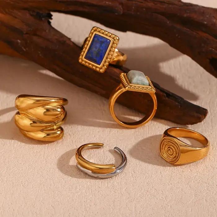 Bague à empreintes digitales en acier inoxydable 316L avec revêtement plaqué or 18 carats pour femmes pour célébrer les événements spéciaux et les occasions importantes