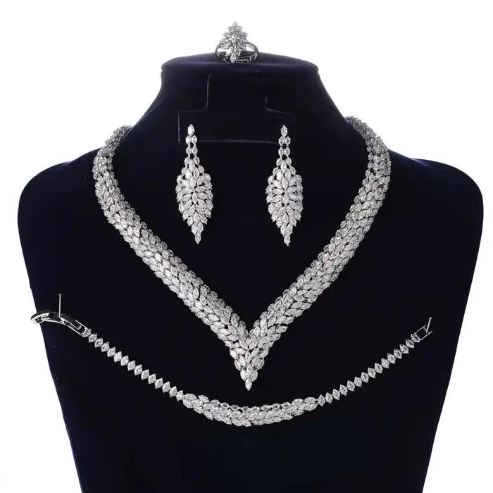 Ensemble de Bijoux Luxueux pour Femme