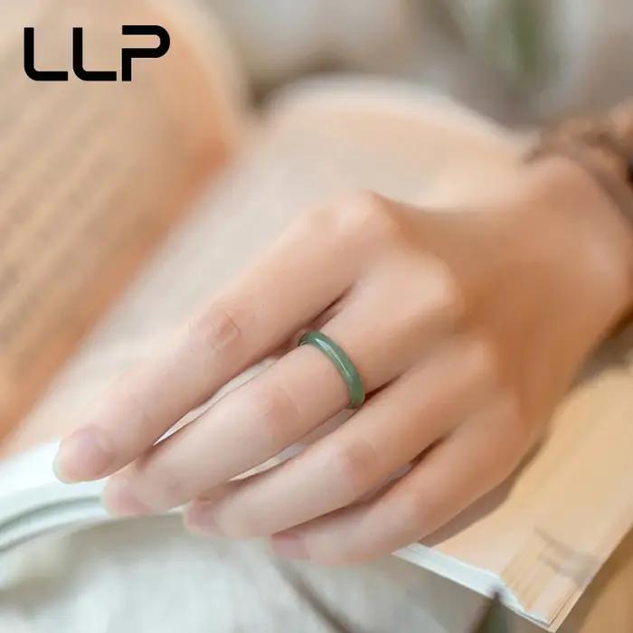 Bague en jadéite de qualité A naturelle pour femmes symbole de bonne chance classique et moderne pour usage quotidien et occasions spéciales