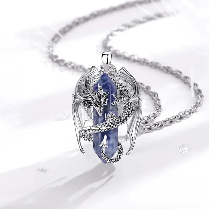 Eudora Dragon enveloppé Dumortierite collier en cristal Hexagonal pendentif en pierre de guérison amulette spirituelle bijoux cadeau pour femmes hommes