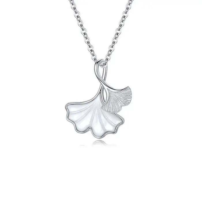 Collier en feuille de Ginkgo pour femmes