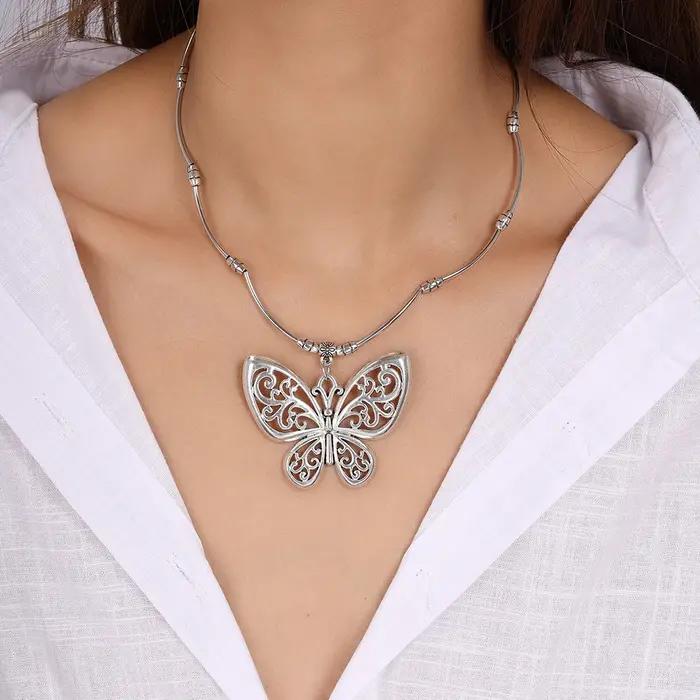 Aihua bohème ethnique déclaration papillon colliers pour femmes tibétain argent métal pendentifs
