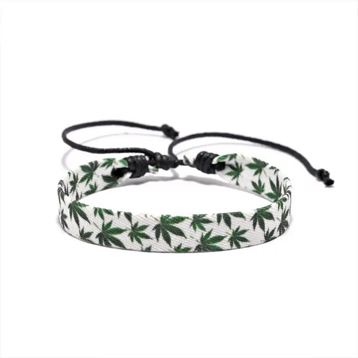 Bracelet en corde tressée à motif de feuille d'érable