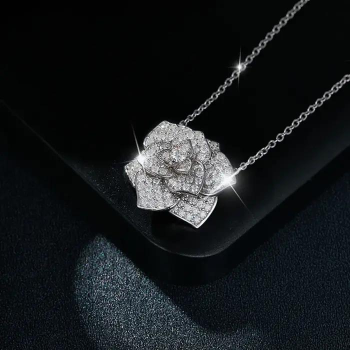 M-JAJA Moissanite camélia fleur pendentif collier pour femmes 18K plaqué or 925 en argent Sterling diamant
