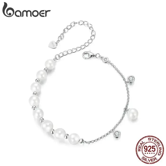 Bracelet de perles en argent regardé 925