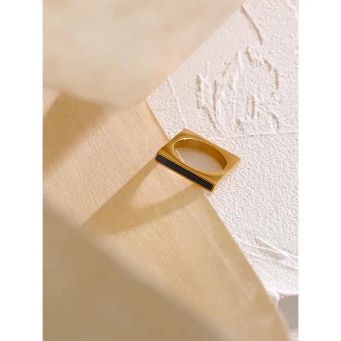 Bague géométrique carrée Yhpup en acier inoxydable plaqué or pour femmes style minimaliste et tempérament occidental occasions soirées et professionnelles