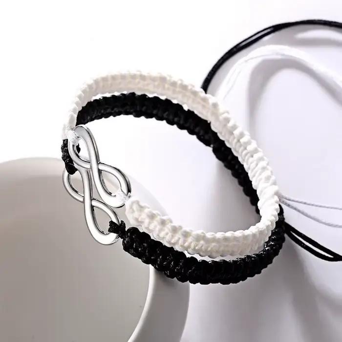 Ensemble de 2 bracelets rétro Infinity faits à la main