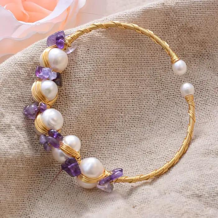 Bracelet en perles d'eau douce 100% naturelles et cristal violet