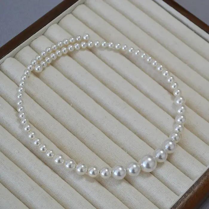 Collier ras du cou rond français élégant en perles artificielles