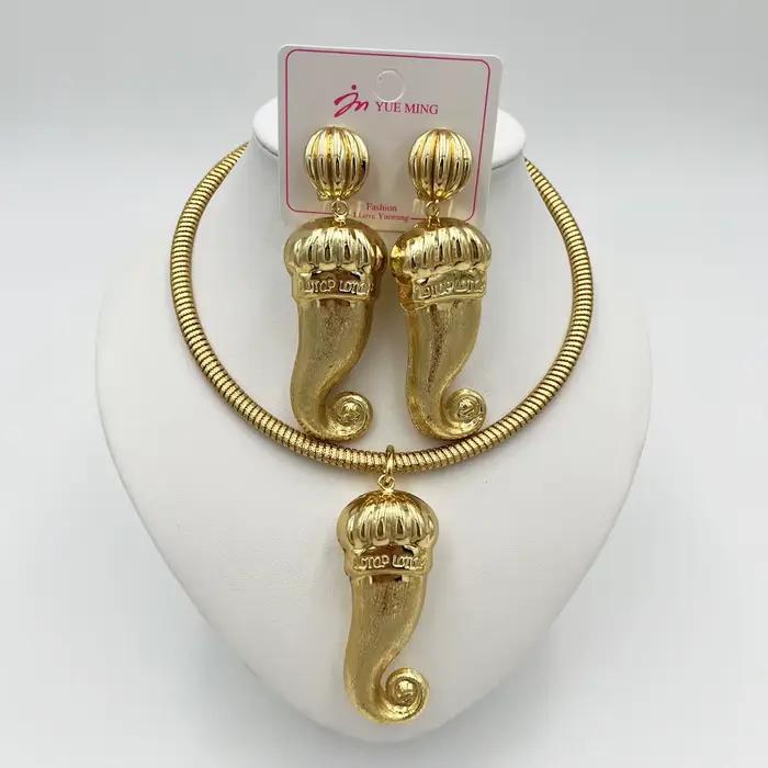 Ensemble de 2 pièces de bijoux de dubaï pour femmes, grandes boucles d'oreilles et pendentif, ensemble de 2 pièces pour mariage nigérian, accessoires de fête, cadeaux