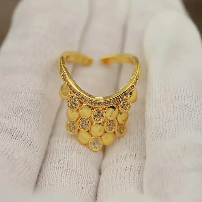 Bague de cuivre zircone cubique en forme de goutte d'eau pour femmes modernes, tracker d'humeur, cadeau d'occasion spéciale