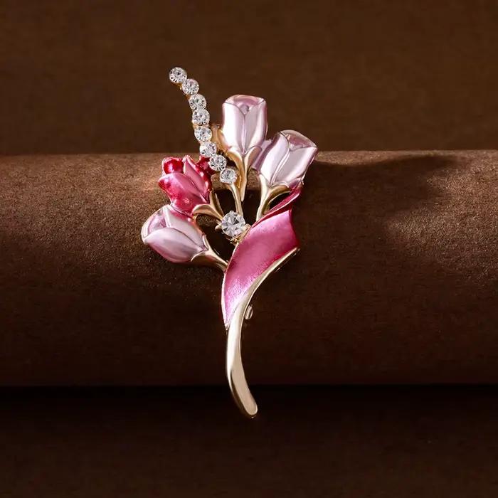 Broches à fleurs en perles de tempérament élégant pour femmes, mode émail strass Rose Lily Bouquet b
