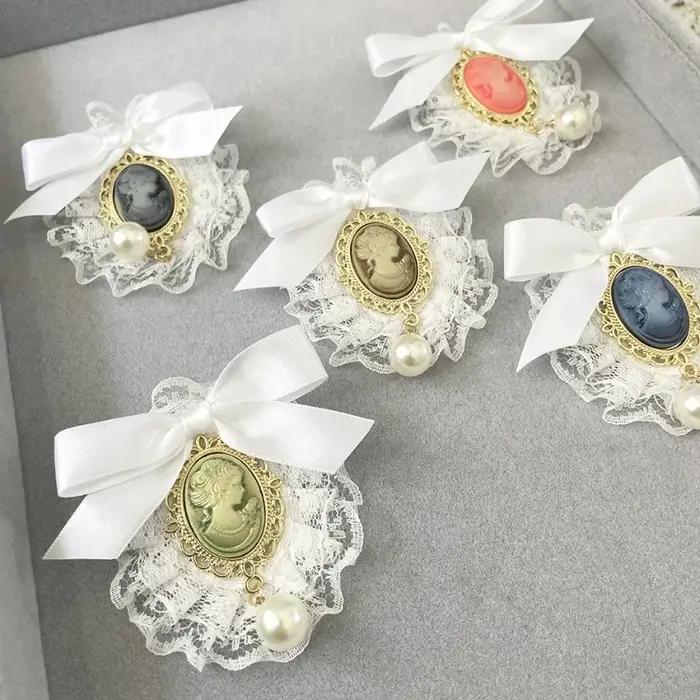 Broches Vintage en tissu fait à la main pour femmes