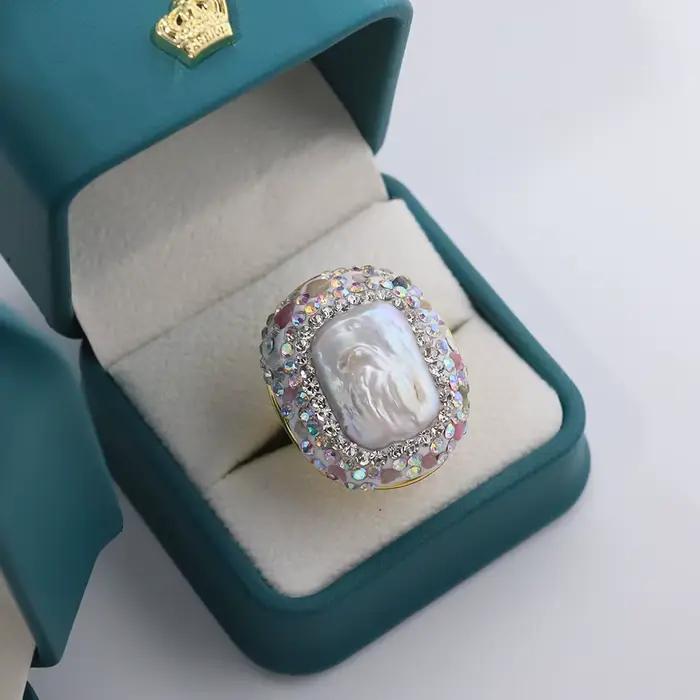 Bague tourmaline incrustée de perles baroques pour femmes mode personnalisée élégance luxe et personnalité banquets occasions spéciales