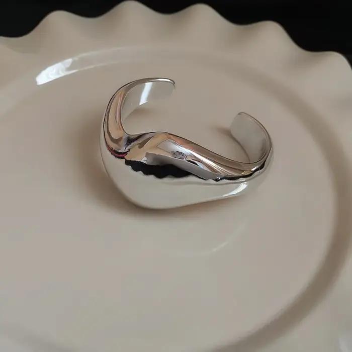 Bracelets ouverts torsadés géométriques irréguliers pour femmes
