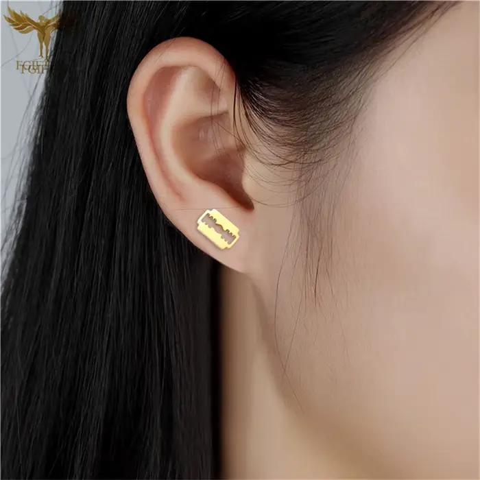 Boucles d'oreilles clous en acier inoxydable doré pour hommes