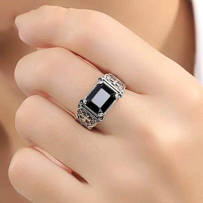 Bague croisée réglable en onyx noir pour hommes style punk hip-hop bijou audacieux mode de rue alliance de mariage occasionnelle soirée