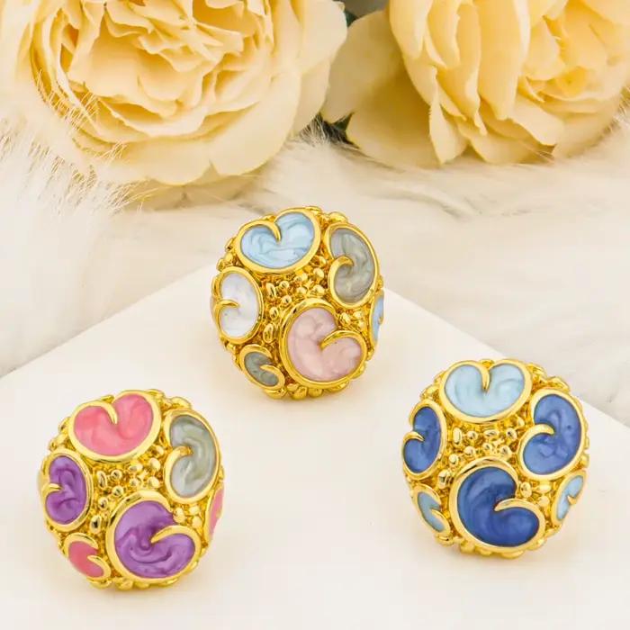 Bague luxueuse en forme de cœur coloré pour femmes