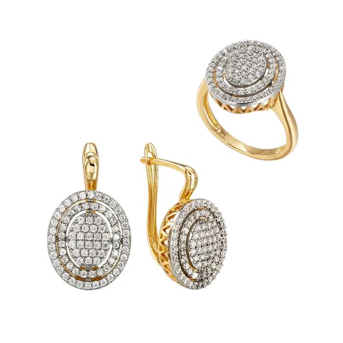 Ensemble de boucles d'oreilles et bague ovales incrustées de zircone