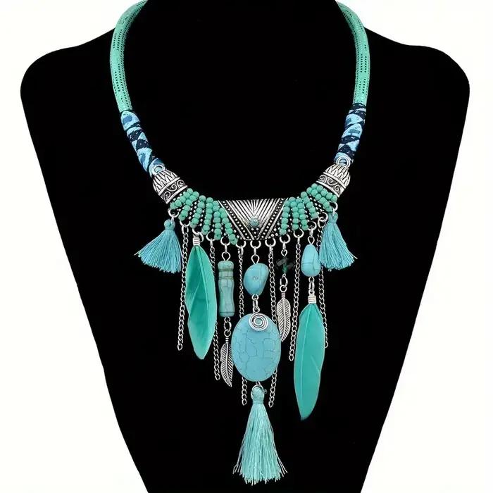 Collier ethnique Vintage Chic avec pendentif en plumes Turquoise pour femmes, colliers en corde bohème de la tribu indienne, bijoux, accessoires de fête