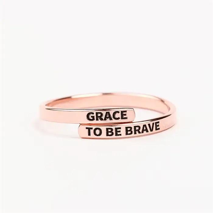 Bague personnalisée en argent 925 avec initiales pour femmes occasions spéciales elegance bijou de mariage alliance de fiançailles cadeau romantique