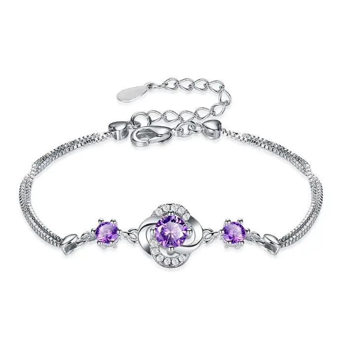 Bracelet en argent Sterling 925 avec trèfle à quatre feuilles et pierres de zirconium blanc pour femmes pour occasions spéciales et cadeaux romantiques