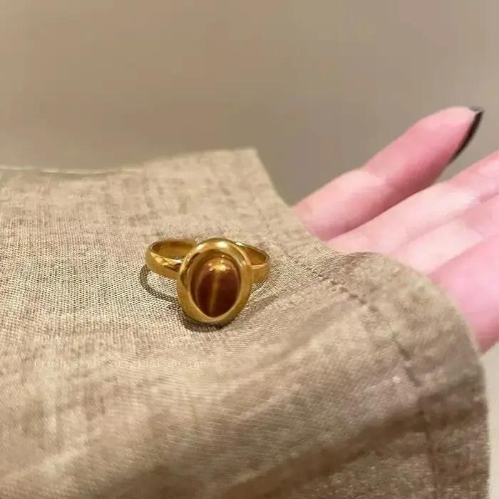 Bagues rétro en pierre marron pour femmes et filles, bagues esthétiques irrégulières de couleur or,