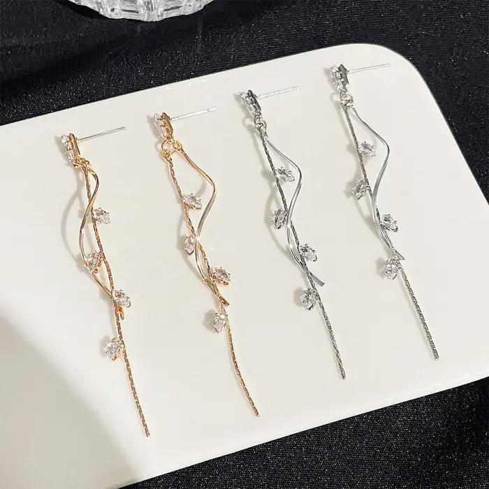 Mode coréenne luxe longues boucles d'oreilles à pampilles pour les femmes Ins rotatif torsadé Zircon