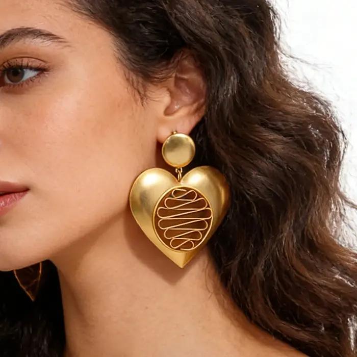 Boucles d'oreilles pendantes en forme de cœur pour femmes