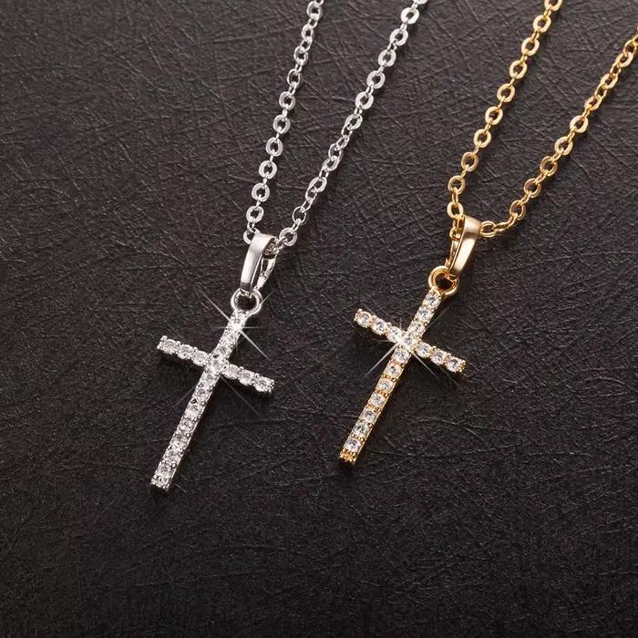HipHop mode croix collier pour femmes cristal Zircon hommes collier chaînes en métal tour de cou jésus pendentifs bijoux cadeau