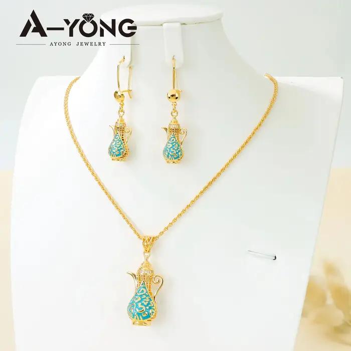 Parure de bijoux de mode arabe plaqué or 21 carats collier et boucles d'oreilles pour femmes occasions spéciales mariage anniversaire fête religieuse Aïd