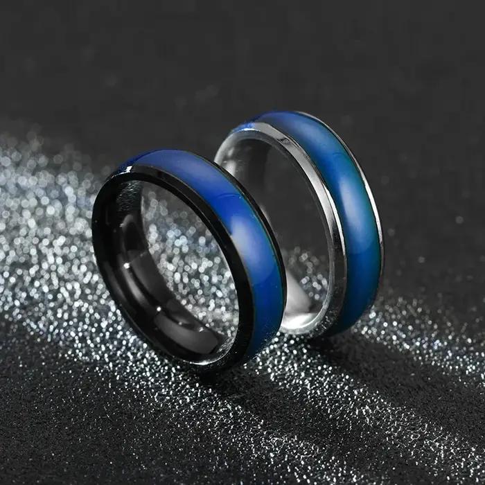 Nouvelle Bague d'Humeur 2026 à Changement de Couleur en Fonction de la Température – Bijou Intelligent à Décoloration – Meilleur Cadeau pour Amis – Vente Flash