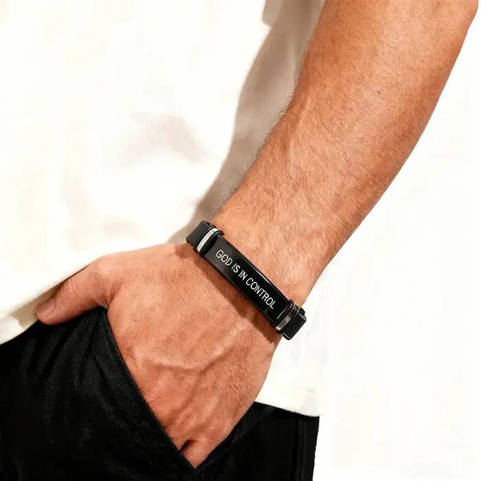 Bracelet dieu est contrôlé en acier inoxydable