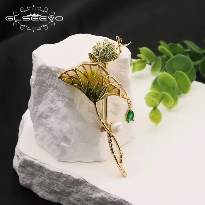 Bijoux doré fleur de Lotus feuille perles d'eau douce naturelles broche cadeau pour femmes fille épingles élégantes
