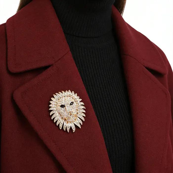 Broche Tête de Lion, Bijou Statement pour Tenues Élégantes