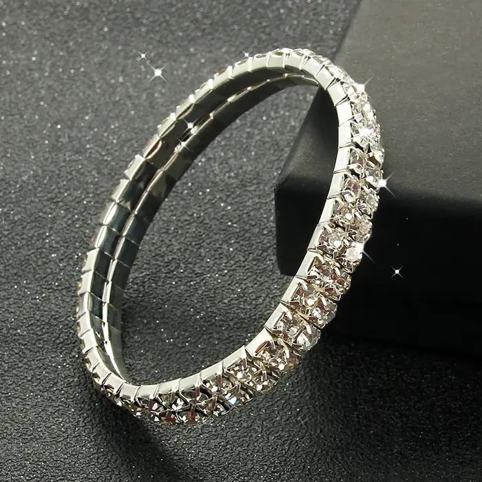 Bracelets et Bracelets en strass couleur argent multi-styles