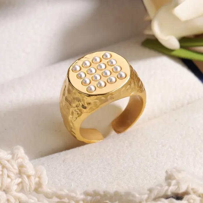 Bague chic plaquée or avec perle pour femme - Bijou tendance, design élégant et stylé - Idée cadeau