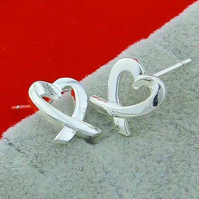 Boucles d'oreilles en forme de cœur en argent Sterling 925