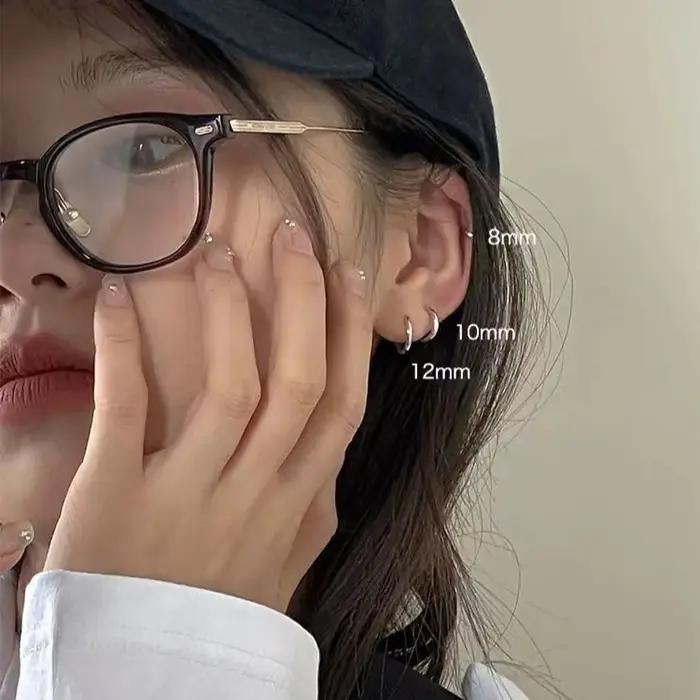 3 paires de boucles d'oreilles Huggie minimalistes en acier inoxydable pour femmes
