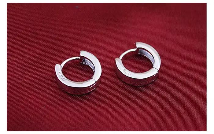 Bague d'oreille en argent regardé 925 en forme de périphérie Sophia