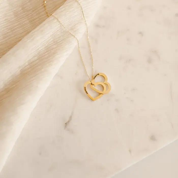 Collier personnalisé avec nom en forme de cœur