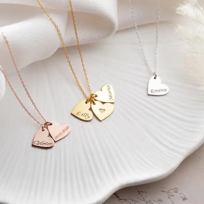 Collier pendentif avec nom gravé pour femmes et filles