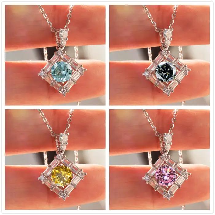 Collier Moissanite avec Pendentif Rond Plaqué Or Blanc 18K