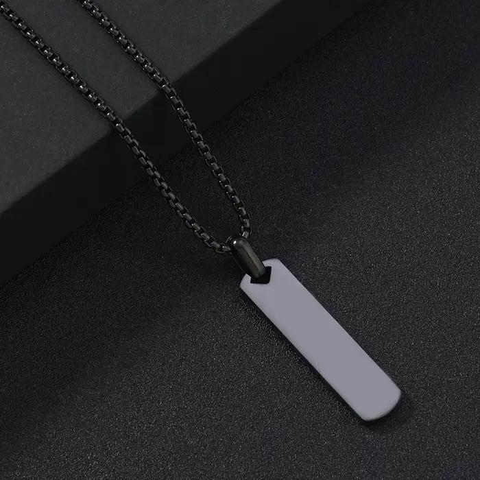 Collier de barre carrée gravé au Laser pour hommes et femmes