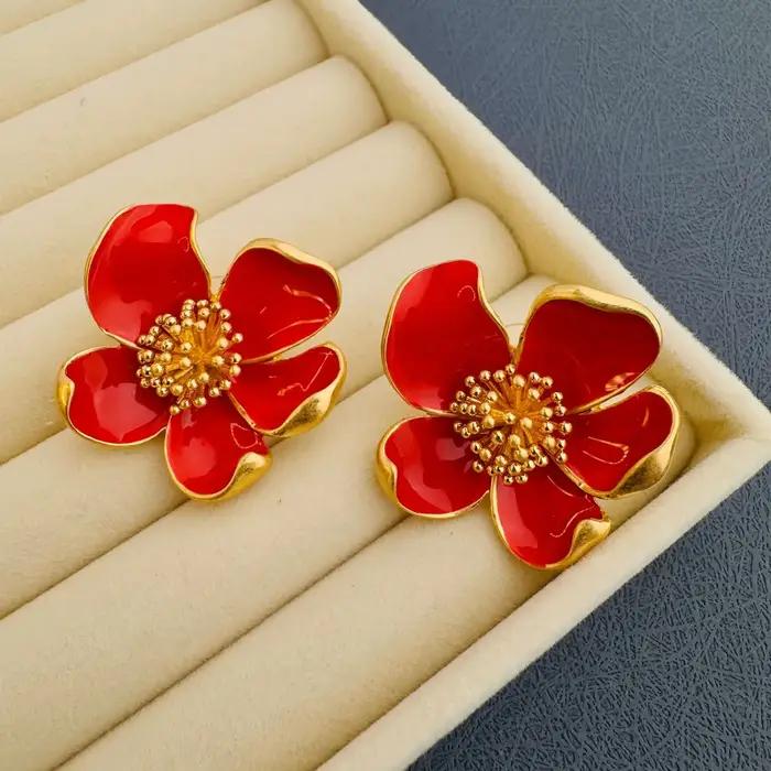 Boucles d oreilles vintage émail fleur en métal plaqué pour femmes design unique et élégant pour les occasions spéciales