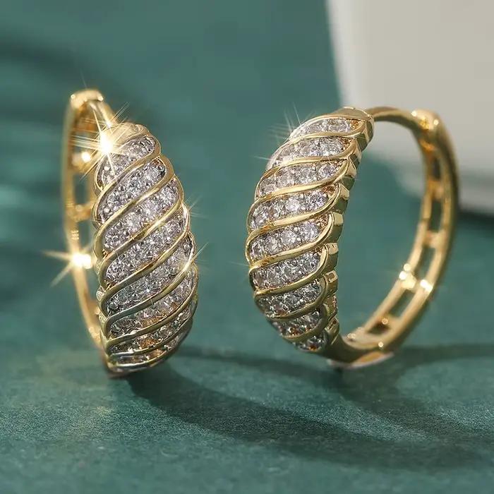 Boucles d'oreilles rondes en zircon synthétique incrusté géométrique doré