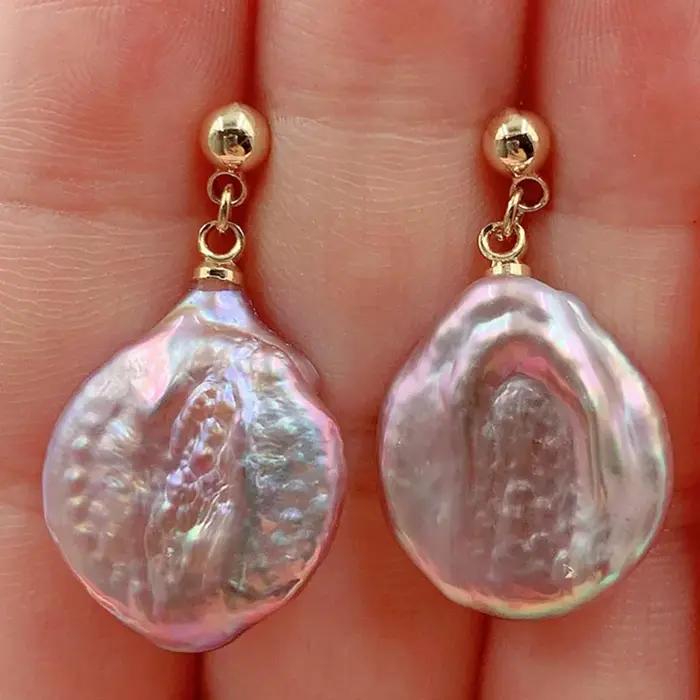 Boucles d'oreilles en perles baroques violettes naturelles avec clou d'oreille en or 18 carats pour femmes, cadeau classique pour occasions spéciales