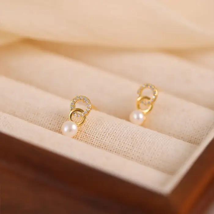 Boucles d'Oreilles Délicates LENNIK Nouvelle Collection 2026 Pour Jeunes Filles Style Décontracté Perle Miniature Double Anneau Or Jaune Clair Plaqué Rhodium Imitation Occasions Spéciales