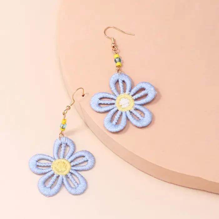 Boucles d'oreilles faites à la main pour femmes et filles, boucles d'oreilles pendantes boule moelle