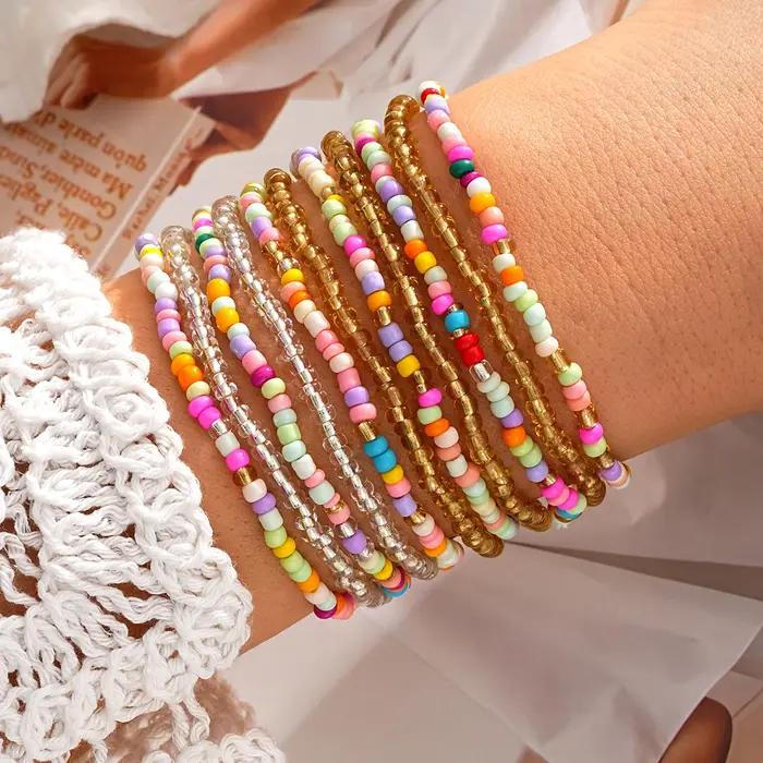 Bracelets bohème colorés élastiques en perles de riz pour femmes